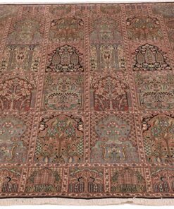 Kashmir Oriental Rug 246 × 173 cm, silk, hand-knotted — view 2