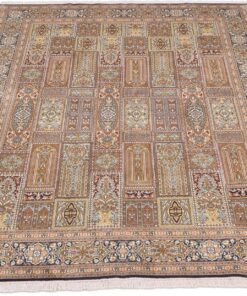 Kashmir Oriental Rug 277 × 182 cm, silk, hand-knotted — view 2