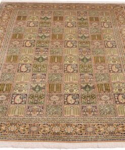 Kashmir Oriental Rug 274 × 183 cm, silk, hand-knotted — view 2