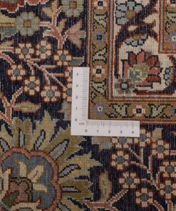 Kashmir Oriental Rug 270 × 187 cm, silk, hand-knotted — view 3