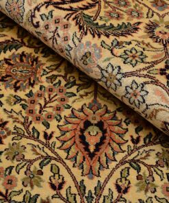 Kashmir Oriental Rug 270 × 187 cm, silk, hand-knotted — view 4
