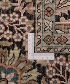 Kashmir Oriental Rug 272 × 188 cm, silk, hand-knotted — view 3