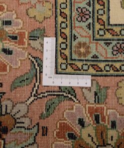 Kashmir Oriental Rug 275 × 188 cm, silk, hand-knotted — view 3