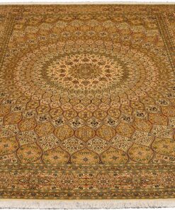 Kashmir Oriental Rug 277 × 188 cm, silk, hand-knotted — view 2