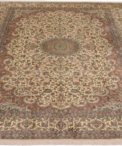 Kashmir Oriental Rug 307 × 212 cm, silk, hand-knotted — view 2