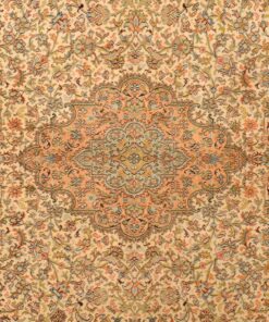 Kashmir Oriental Rug 310 × 213 cm, silk, hand-knotted — view 4