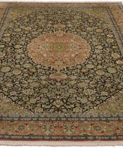 Kashmir Oriental Rug 320 × 223 cm, silk, hand-knotted — view 2