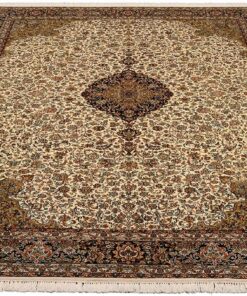 Kashmir Oriental Rug 335 × 245 cm, silk, hand-knotted — view 2