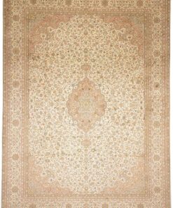 Kashmir Oriental Rug 336 × 245 cm, silk, hand-knotted