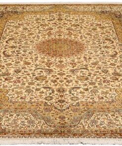 Kashmir Oriental Rug 328 × 248 cm, silk, hand-knotted — view 2
