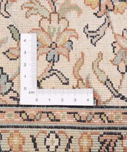Kashmir Oriental Rug 434 × 70 cm, silk, hand-knotted — view 3