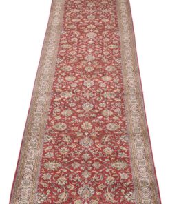 Kashmir Oriental Rug 530 × 77 cm, silk, hand-knotted — view 2