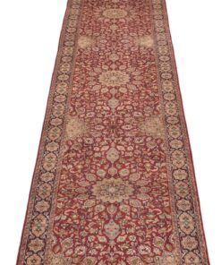Kashmir Oriental Rug 545 × 77 cm, silk, hand-knotted — view 2