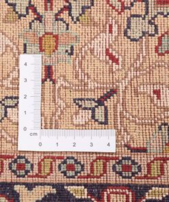 Kashmir Oriental Rug 545 × 77 cm, silk, hand-knotted — view 3