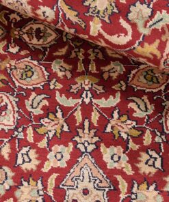 Kashmir Oriental Rug 545 × 77 cm, silk, hand-knotted — view 4