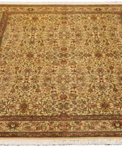 Kashmir Oriental Rug 218 × 158 cm, silk, hand-knotted — view 2