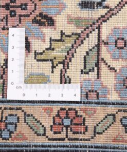 Kashmir Oriental Rug 308 × 82 cm, silk, hand-knotted — view 3