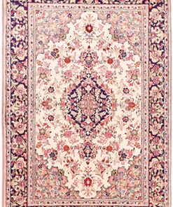Qom Persian Rug 149 × 109 cm, silk, hand-knotted