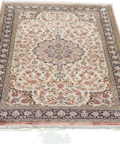 Qom Persian Rug 122 × 75 cm, silk, hand-knotted — view 2