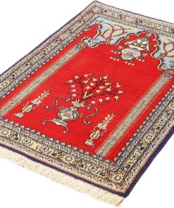 Qom Persian Rug 123 × 84 cm, wool & silk, hand-knotted — view 3